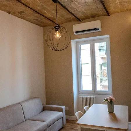 - San Lorenzo Apartment *